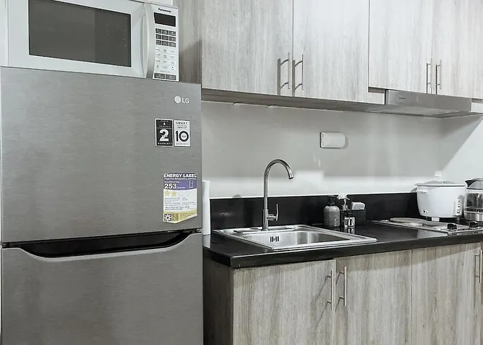 Cozy Private 2-bedroom With Washer, Balcony, Karaoke, Netflix And Coffee - King And Queen Beds Apartamento